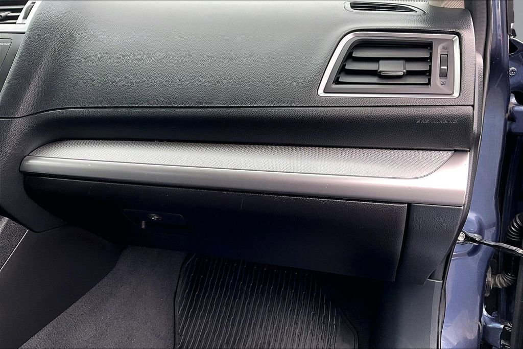 Used 2017 Subaru Outback 2.5i image 17