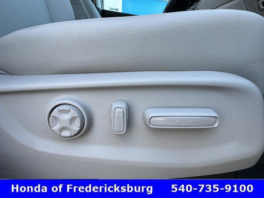 Certified 2026 Honda Odyssey EX-L image 32