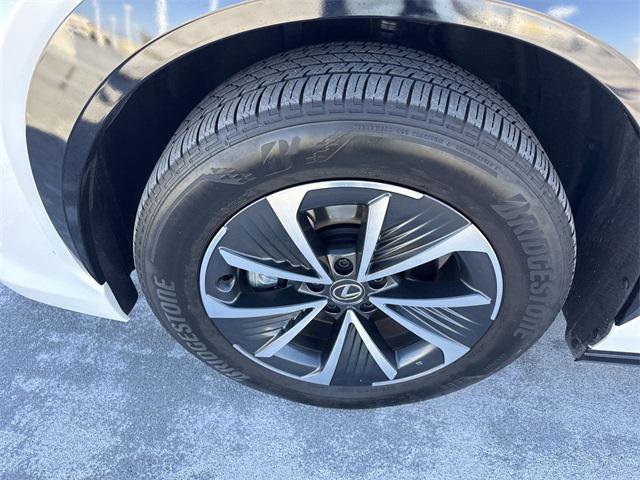 Certified 2024 Lexus RZ 300e Premium image 10