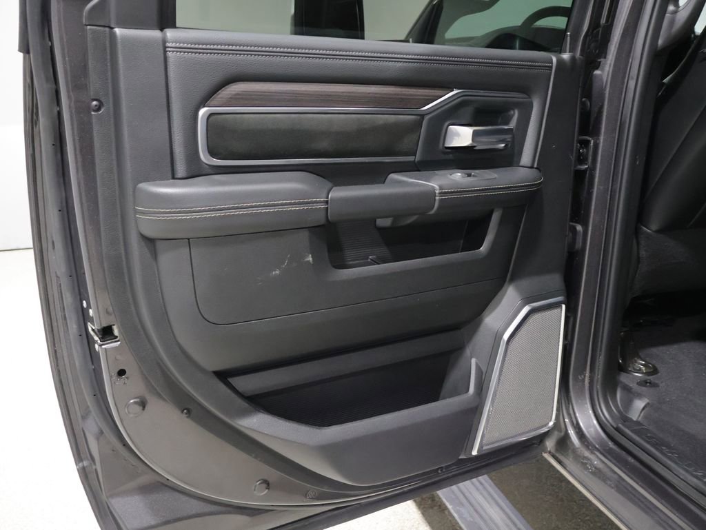 Used 2025 RAM 2500 Laramie image 20