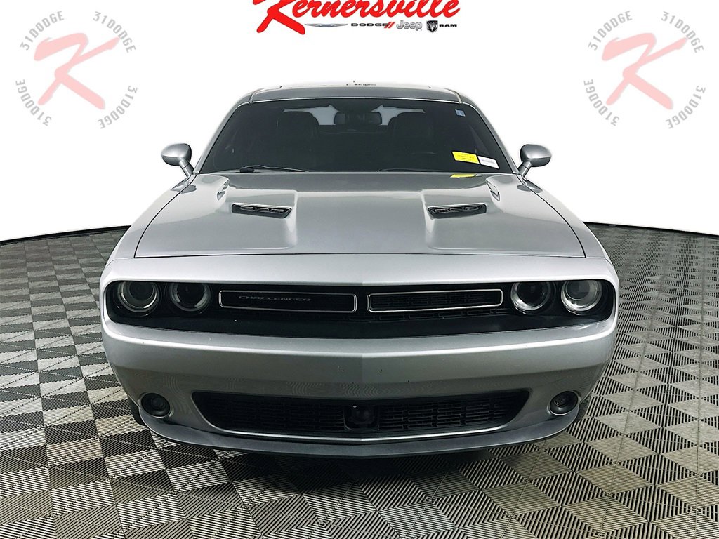 Used 2018 Dodge Challenger SXT Plus image 2