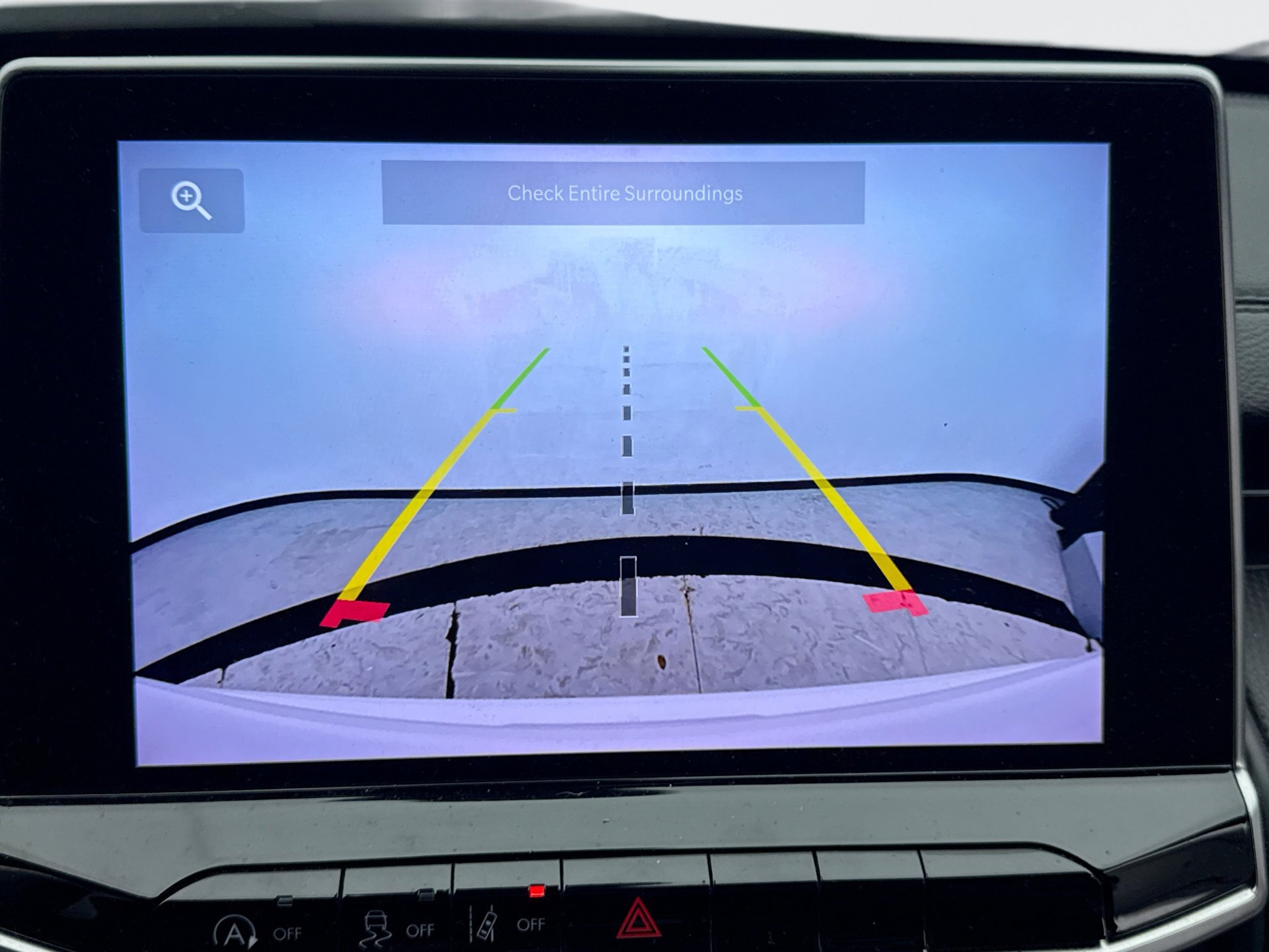 Used 2024 Jeep Compass Latitude w/ Altitude Special Edition image 10