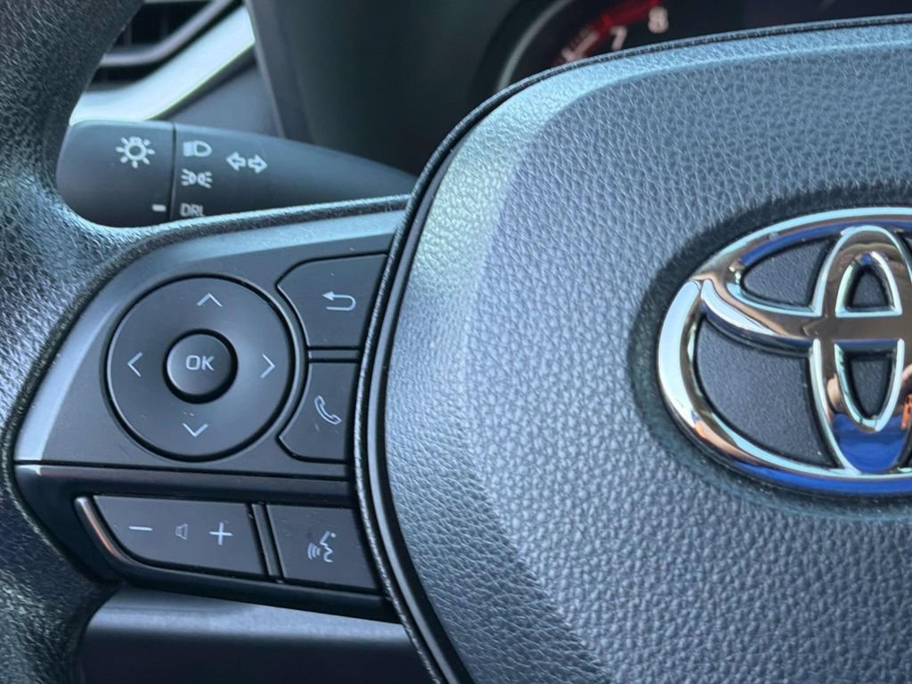 Certified 2025 Toyota RAV4 LE FWD image 11
