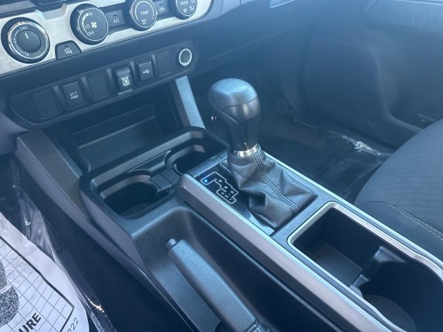 Used 2020 Toyota Tacoma SR5 image 25