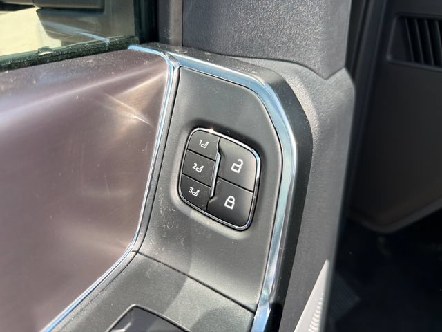 New 2026 Ford F250 Platinum AWD/4WD image 21