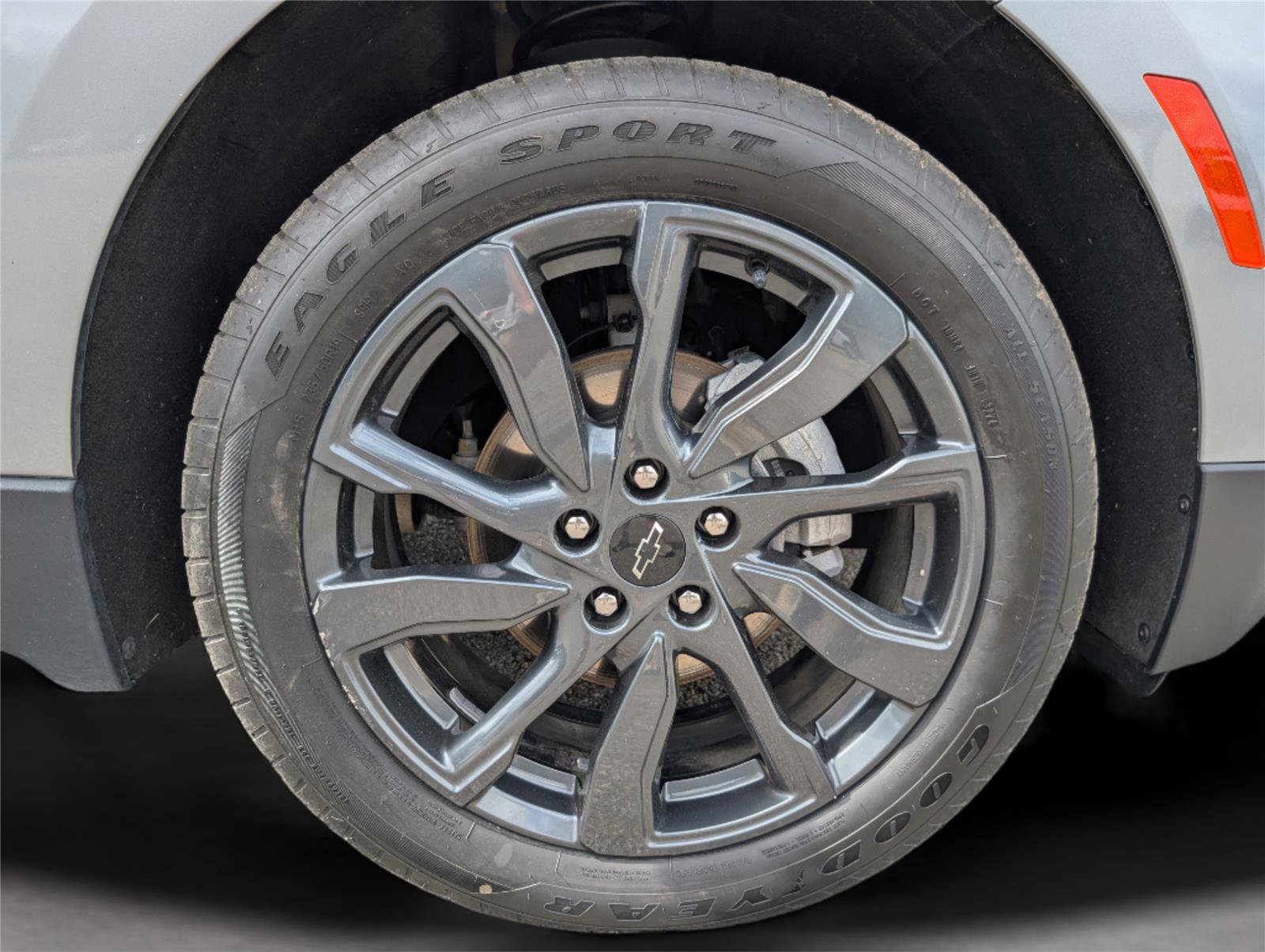 Used 2024 Chevrolet Equinox RS w/ RS Leather Package image 40