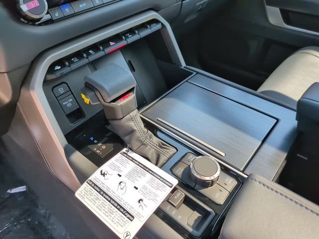 New 2026 Toyota Tundra Platinum AWD/4WD image 22
