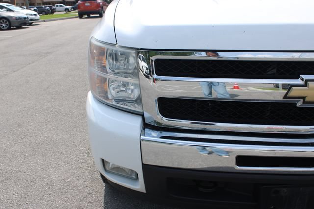 Used 2011 Chevrolet Silverado 1500 LT w/ All-Star Edition AWD/4WD image 36