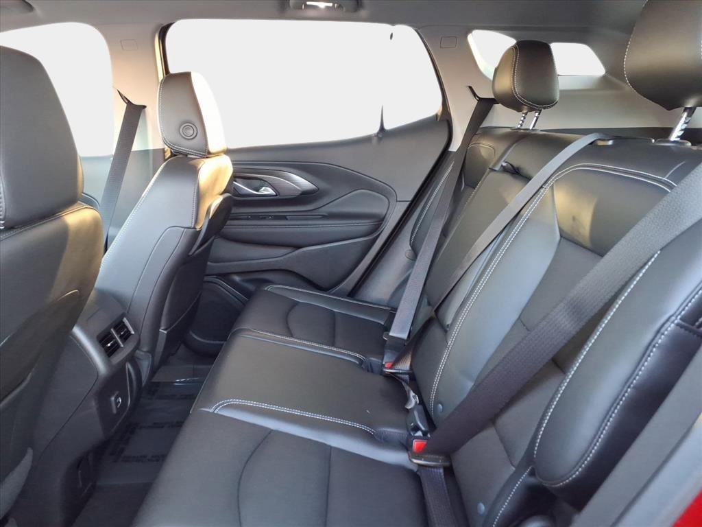 Used 2022 GMC Terrain SLT w/ Infotainment Package II image 14