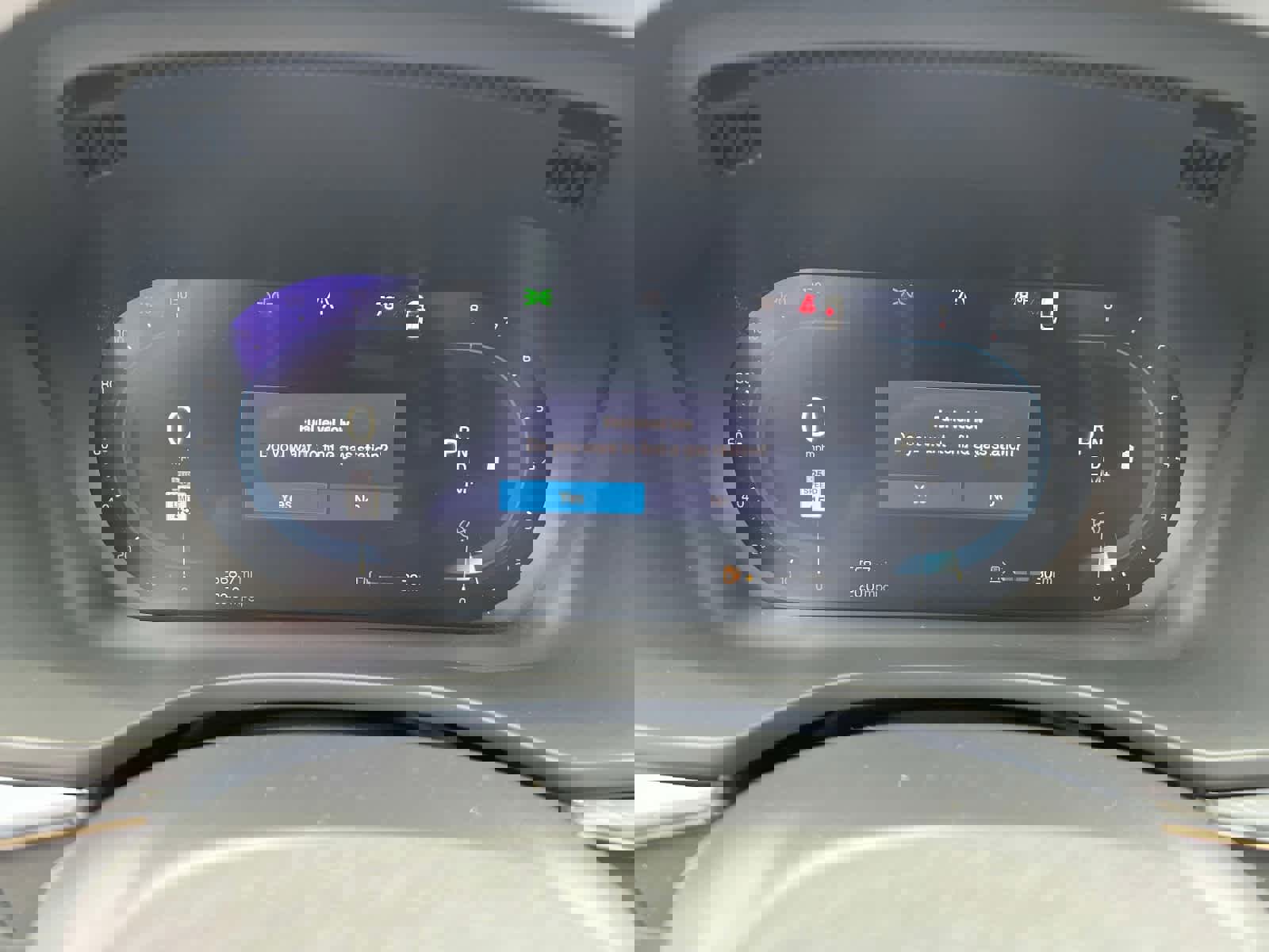 Used 2023 Volvo XC60 B5 Plus w/ Climate Package image 28