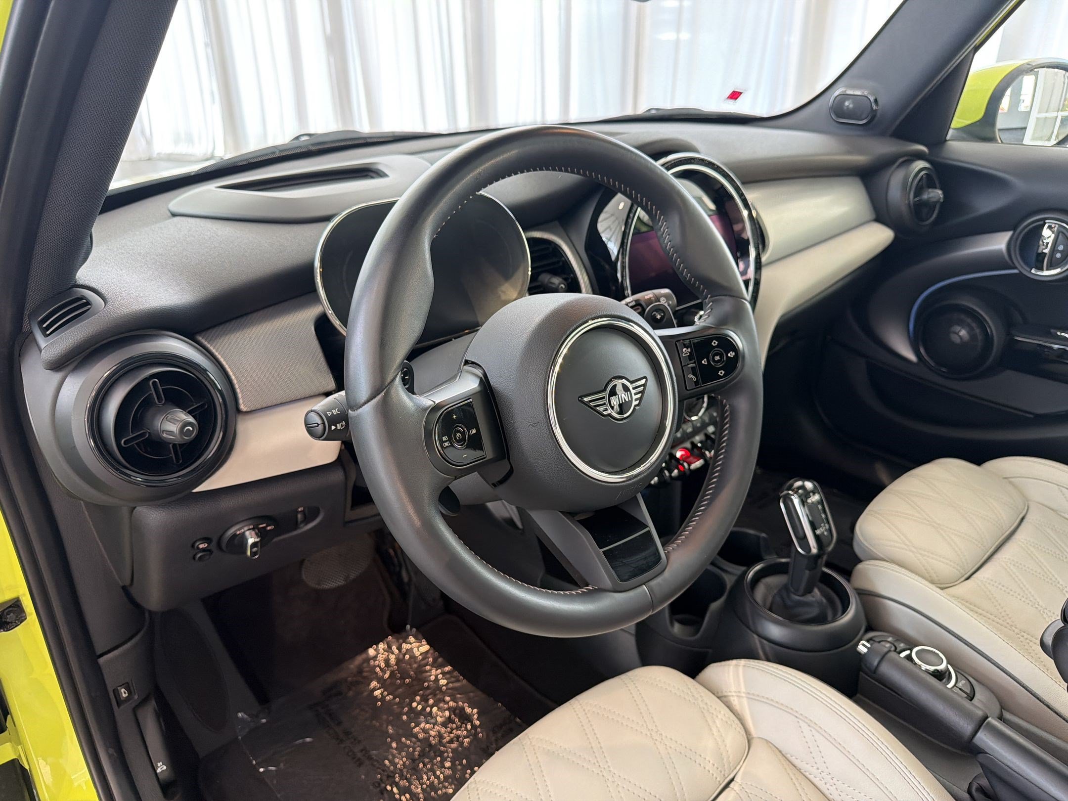 Certified 2024 MINI Cooper S FWD image 4