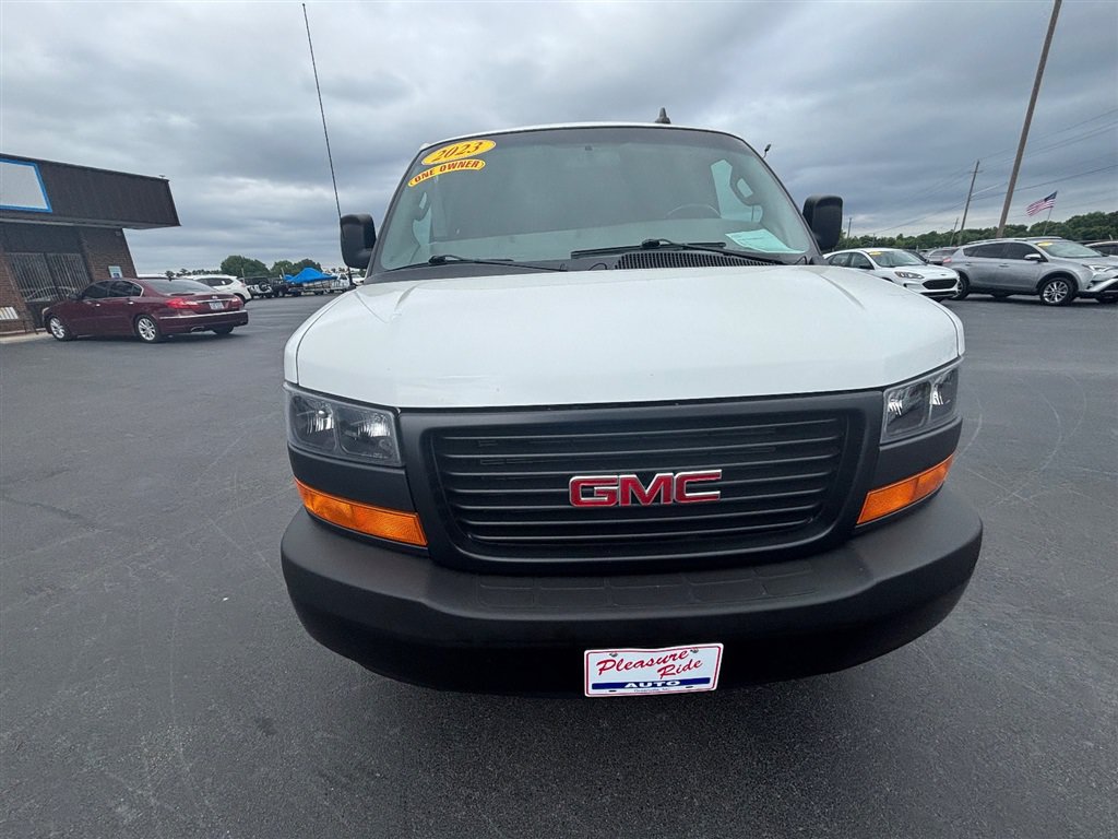 Used 2023 GMC Savana 2500 w/ Driver Convenience Package RWD image 12