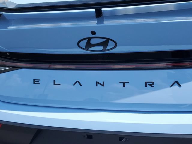 New 2026 Hyundai Elantra N FWD image 7