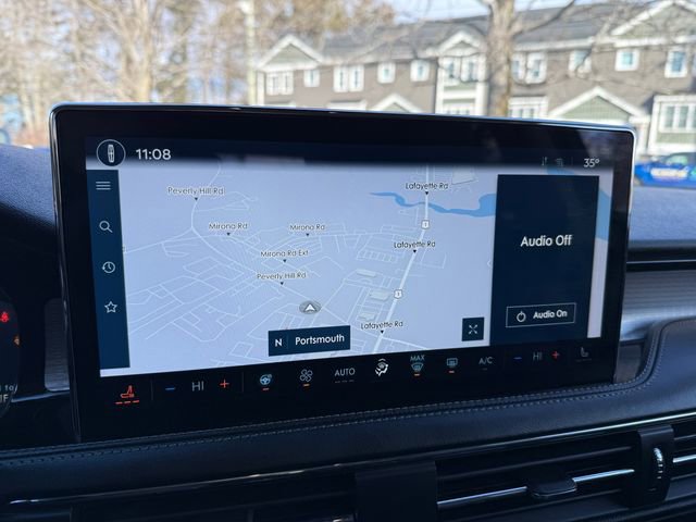 Used 2023 Lincoln Corsair AWD w/ Equipment Group 101A image 7