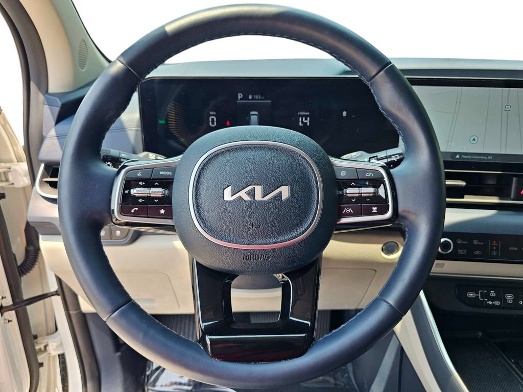 Certified 2025 Kia Carnival EX FWD image 20