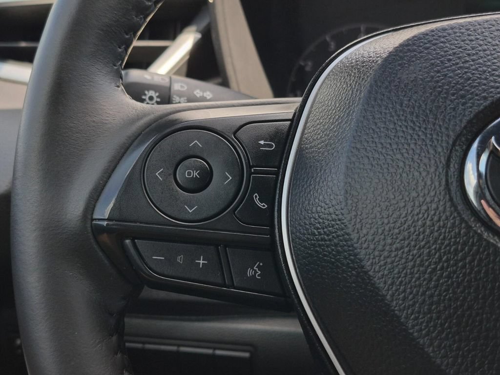 Used 2024 Toyota Corolla SE FWD image 19