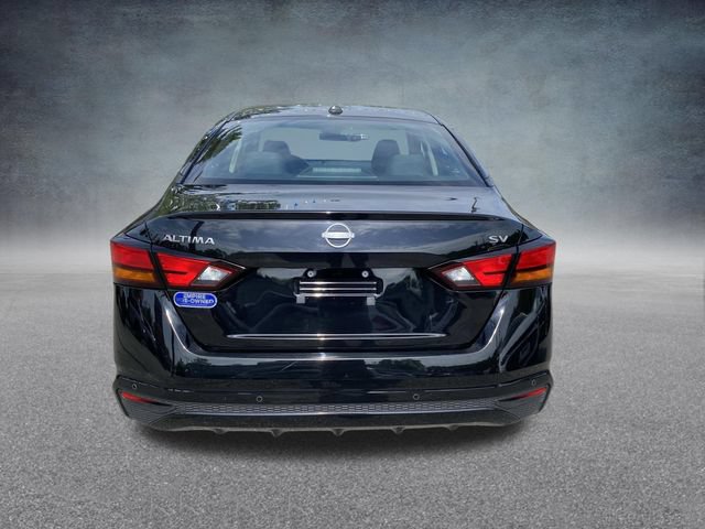 Used 2024 Nissan Altima 2.5 SV FWD image 6