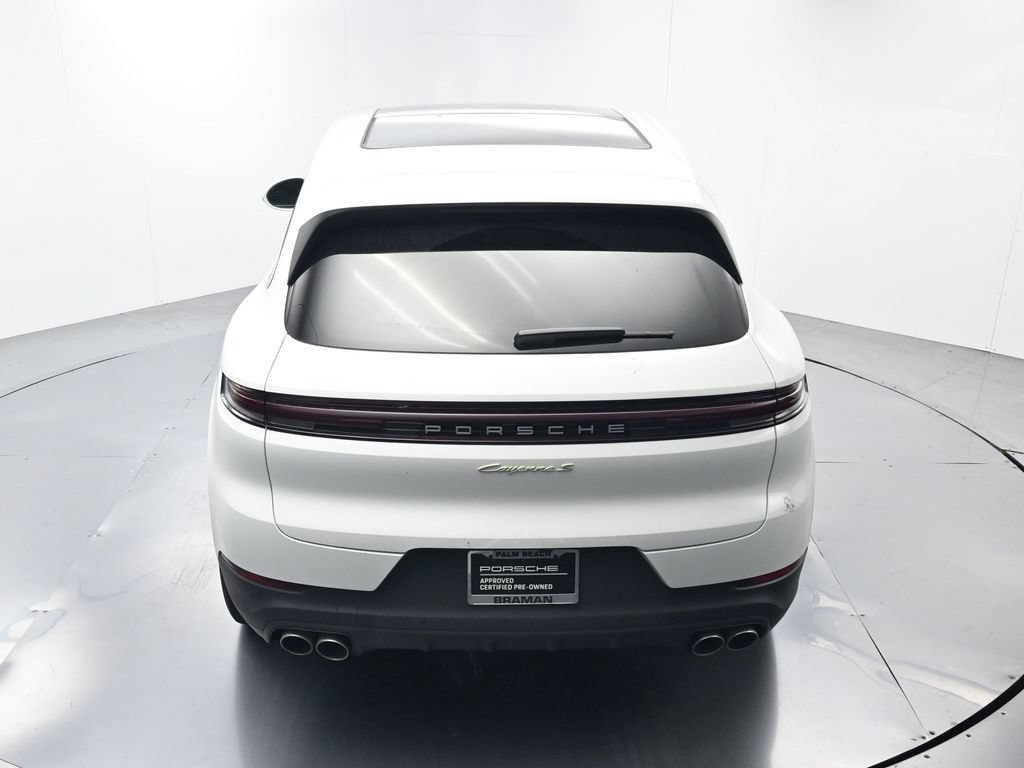 Certified 2025 Porsche Cayenne S AWD/4WD image 34