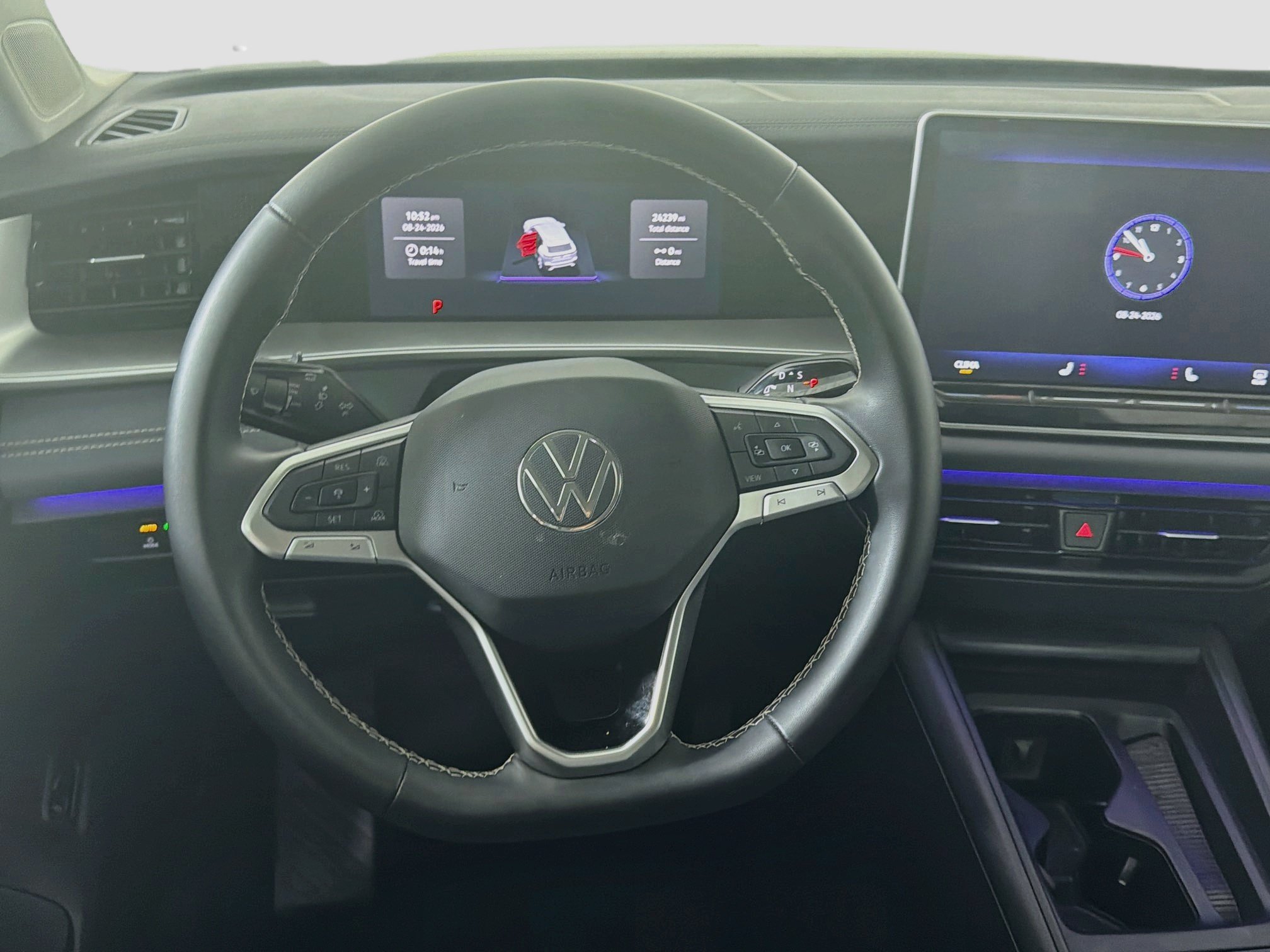Used 2026 Volkswagen Tiguan SE AWD/4WD image 17