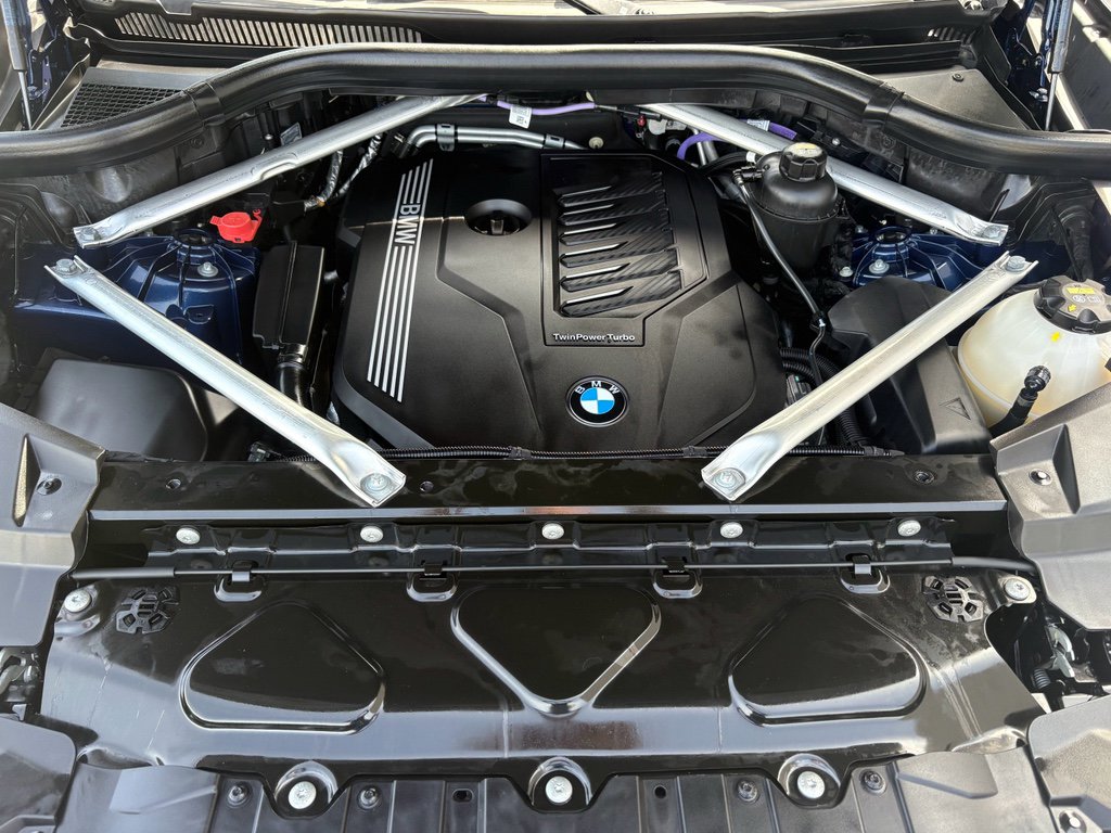 Used 2022 BMW X5 xDrive40i w/ Executive Package image 31