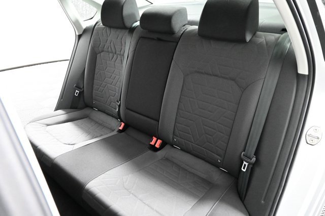 Certified 2021 Volkswagen Passat 2.0T S image 12