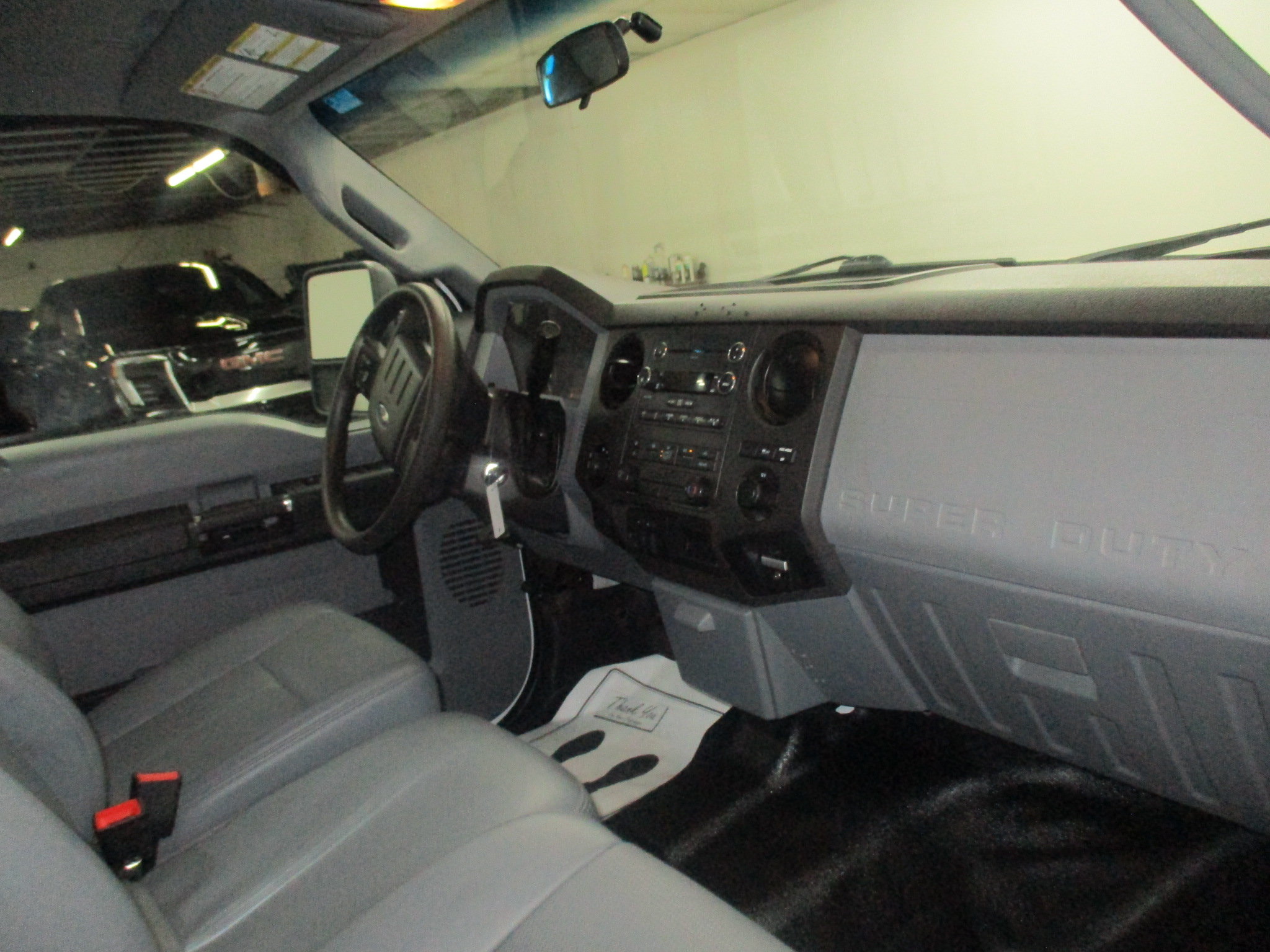 Used 2016 Ford F250 XL w/ Power Equipment Group AWD/4WD image 14