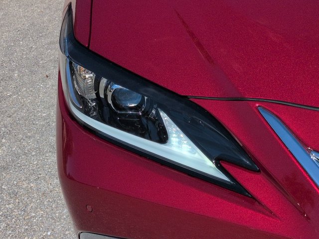 Certified 2023 Lexus ES 350 w/ Premium Package FWD image 11