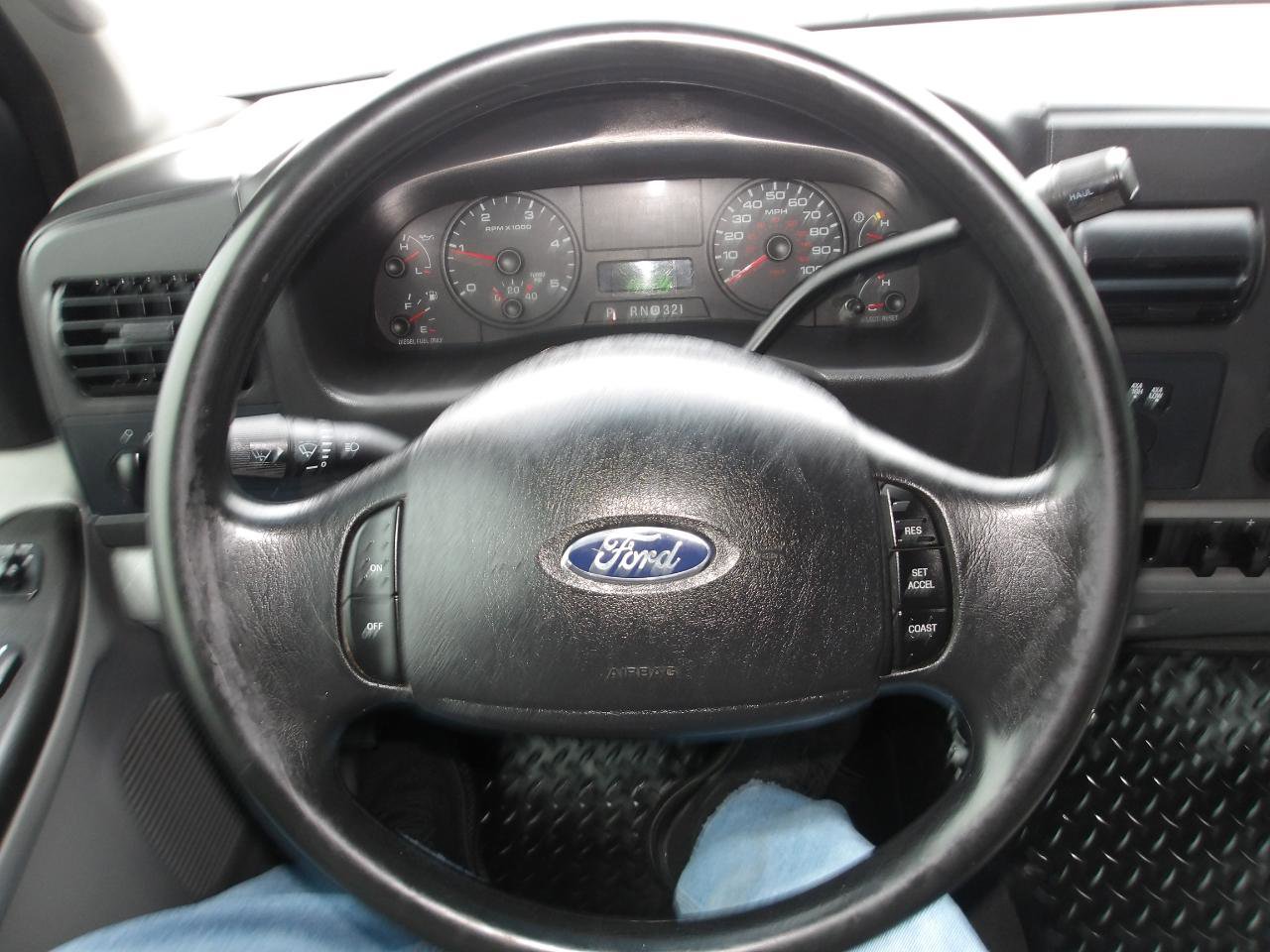 Used 2005 Ford F250 XLT image 14