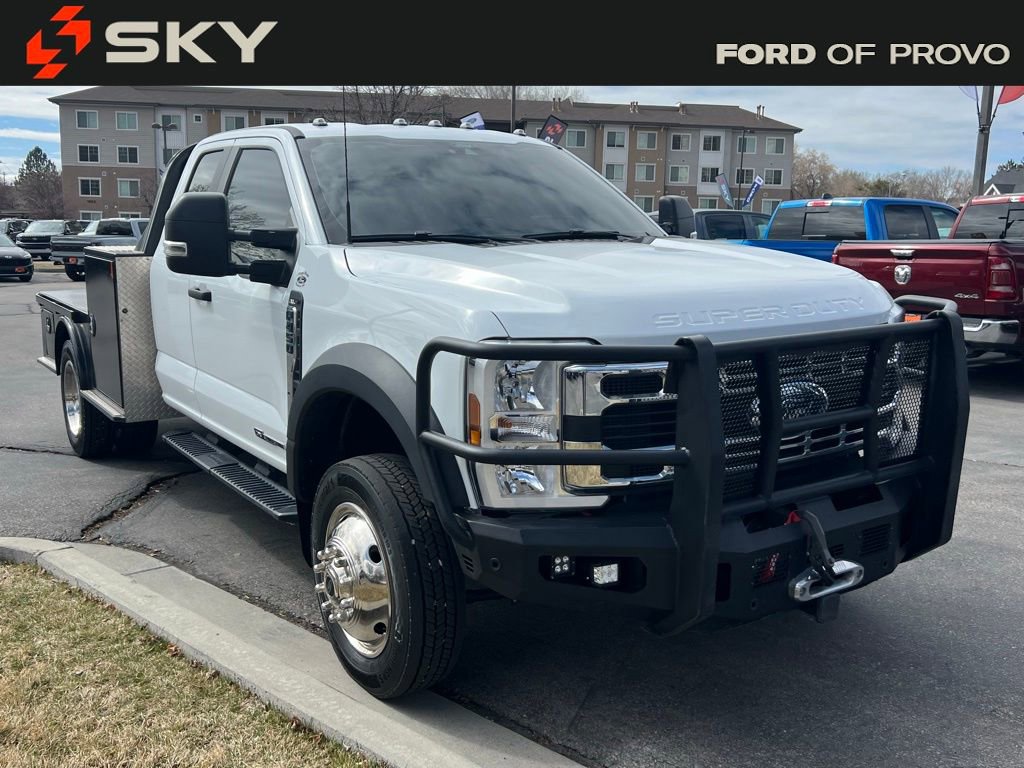 Used 2025 Ford F450 XL w/ XL Chrome Package image 5