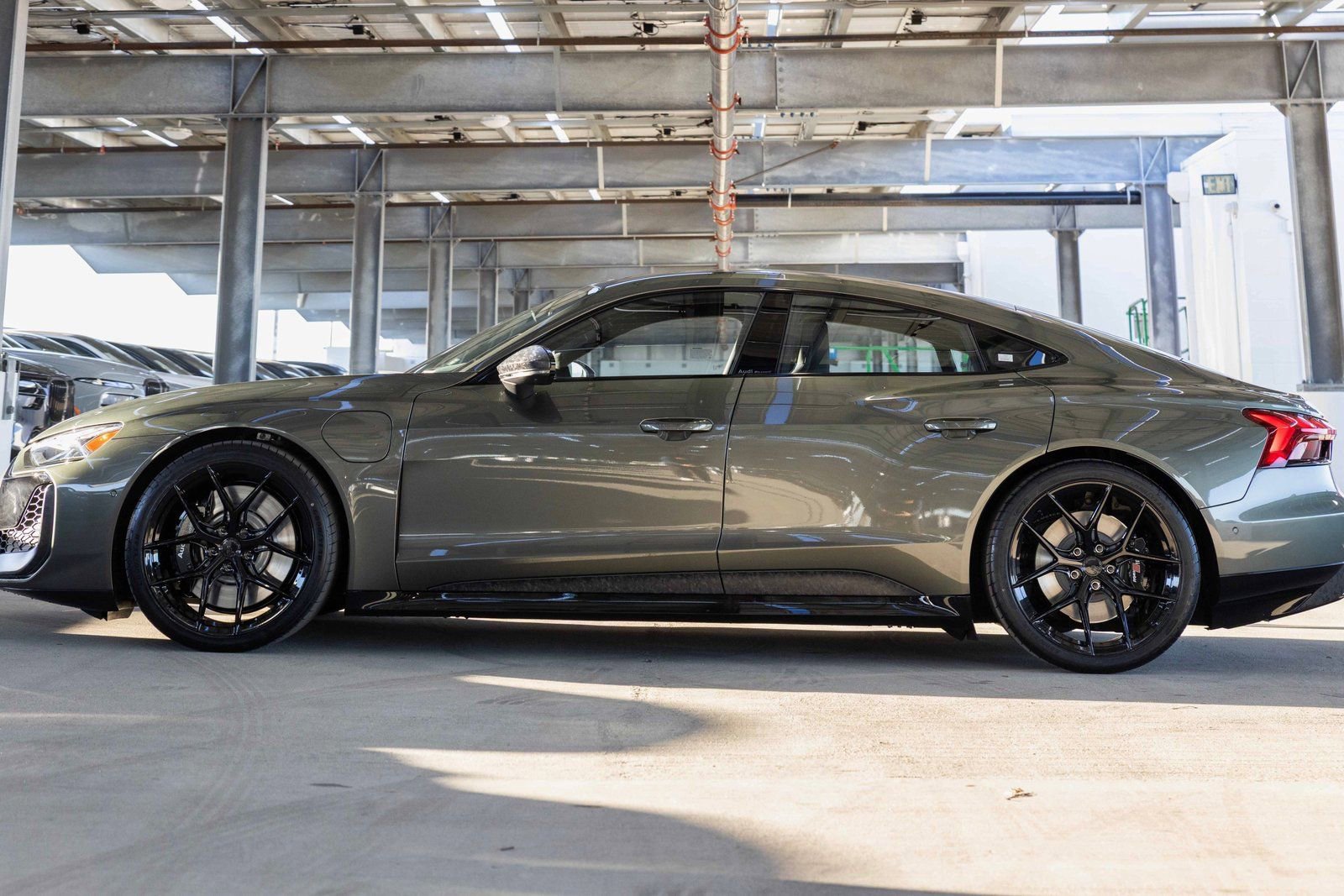 New 2026 Audi RS e-tron GT performance image 10