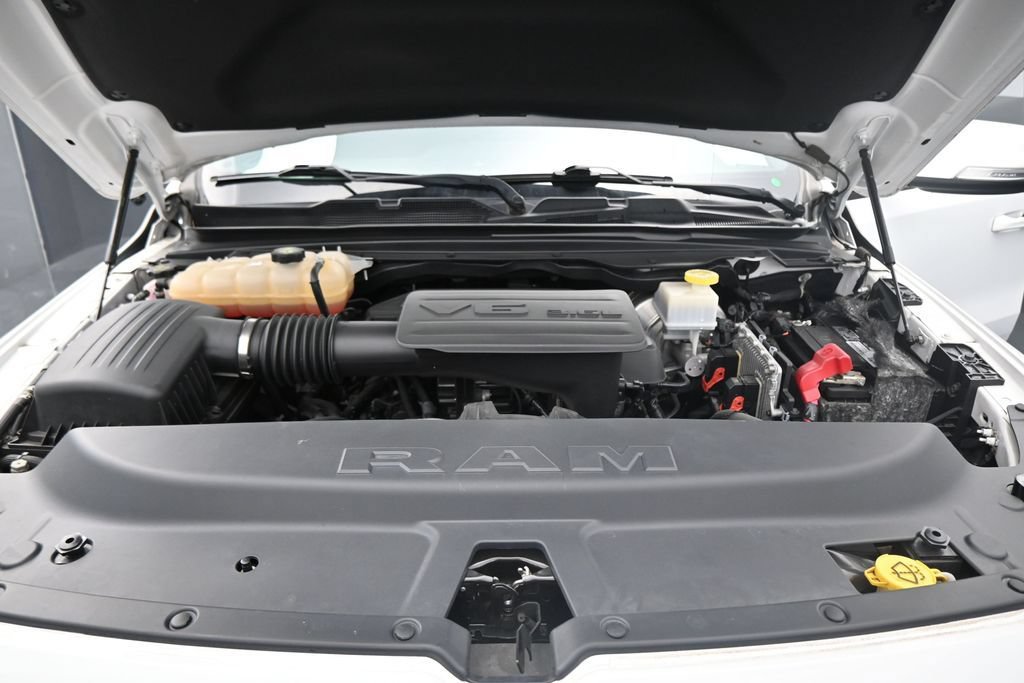 Used 2019 RAM 1500 Big Horn AWD/4WD image 28