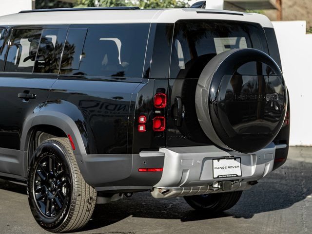 New 2025 Land Rover Defender 130 S AWD/4WD image 10