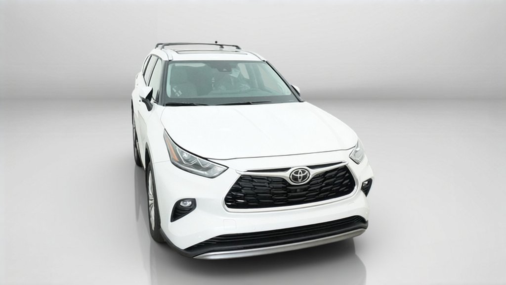 New 2026 Toyota Highlander Platinum AWD/4WD image 4