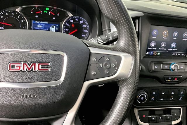 Used 2023 GMC Terrain SLE image 12