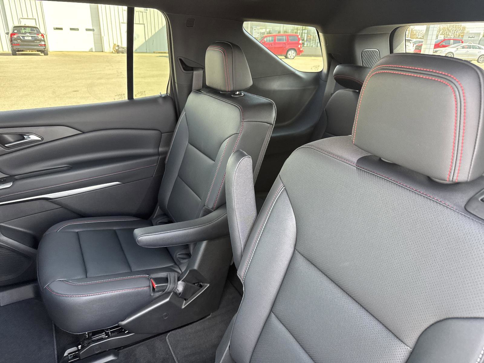 New 2026 Chevrolet Traverse Z71 w/ Driver Confidence Package image 14