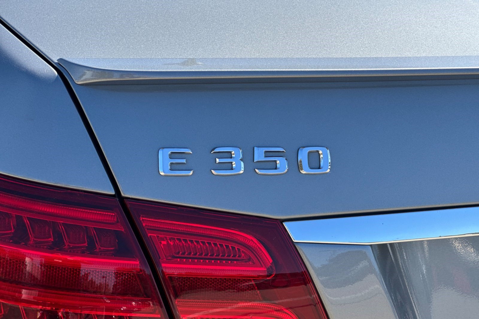 Used 2014 Mercedes-Benz E 350 Sedan image 30
