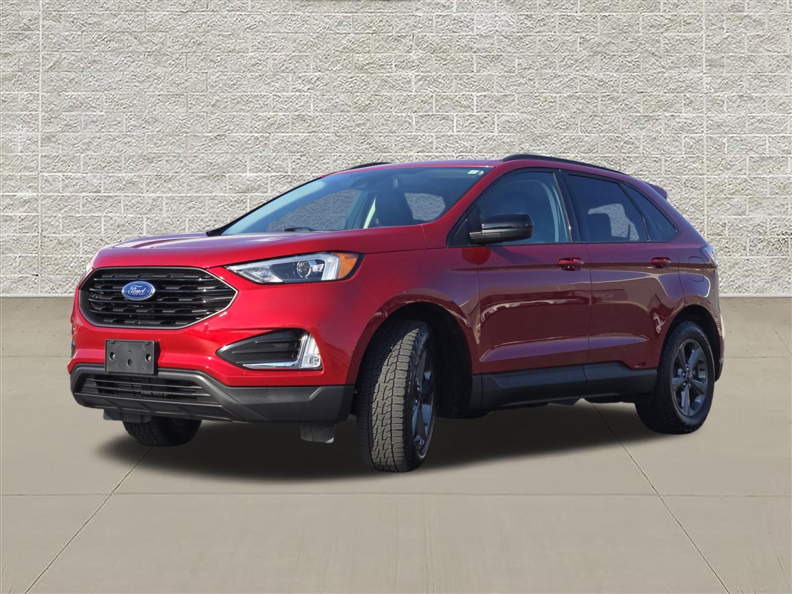 Used 2024 Ford Edge SEL w/ Sport Appearance Package AWD/4WD image 3