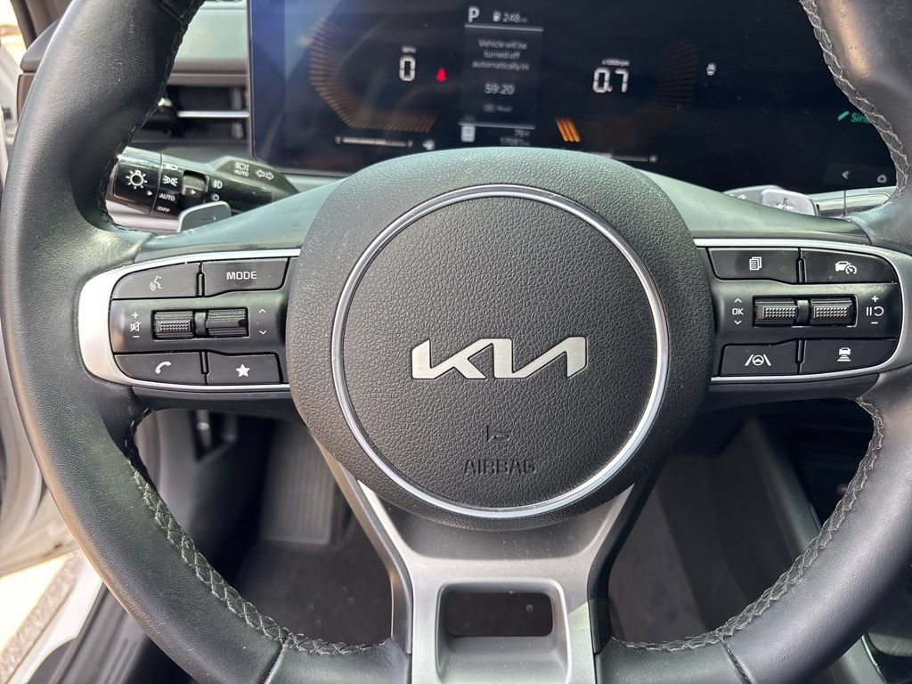 Used 2025 Kia K5 GT FWD image 16