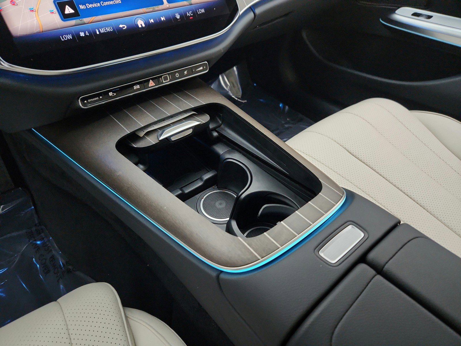 Used 2026 Mercedes-Benz E 350 4MATIC Sedan image 19