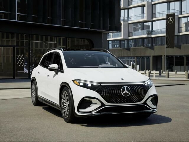 New 2026 Mercedes-Benz EQS 400 4MATIC SUV image 10