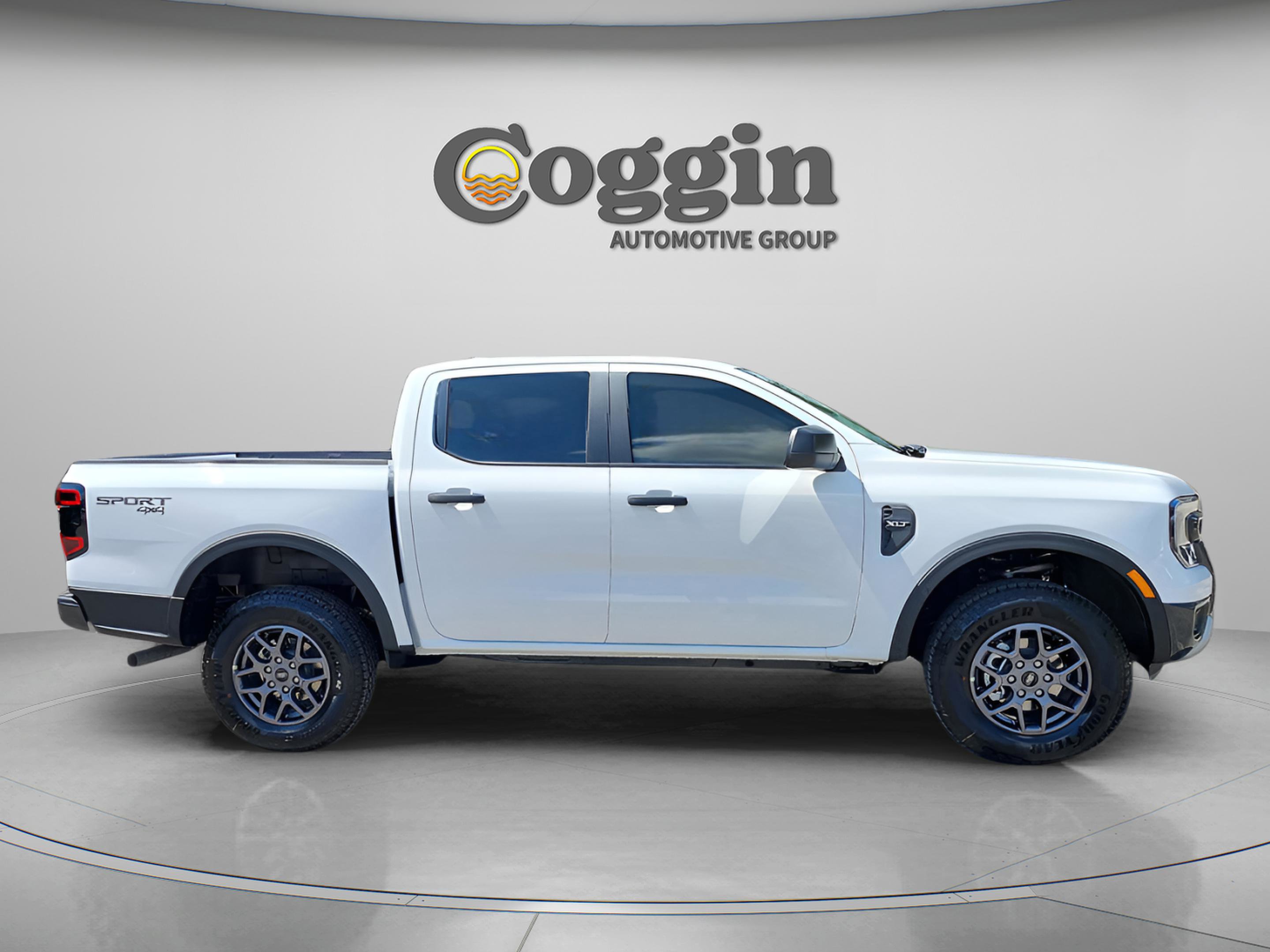 New 2025 Ford Ranger XLT w/ Equipment Group 301A High image 6