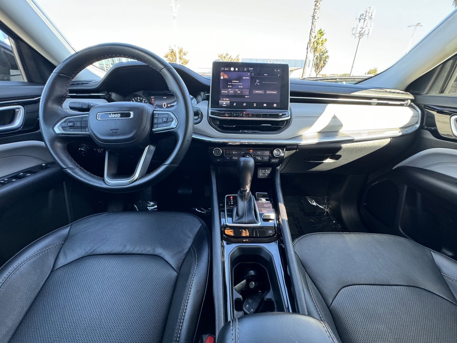 Used 2022 Jeep Compass Limited image 18