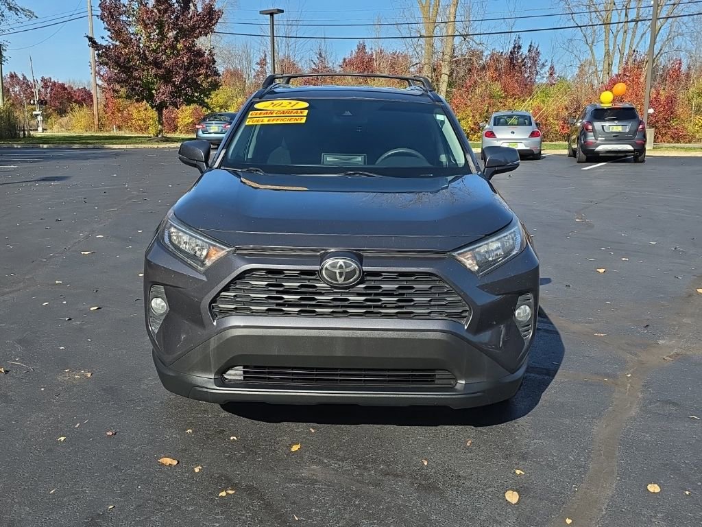 Used 2021 Toyota RAV4 XLE image 2