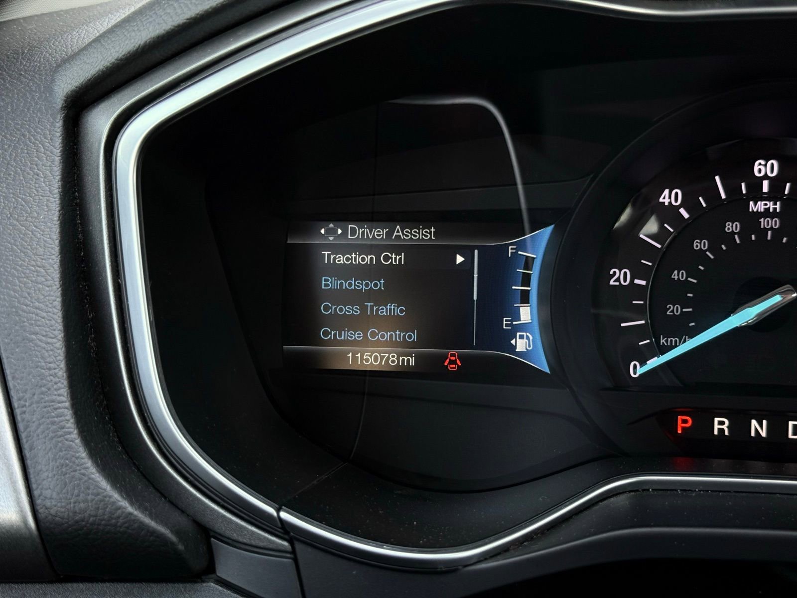 Used 2018 Ford Fusion SE w/ Equipment Group 602A FWD image 28