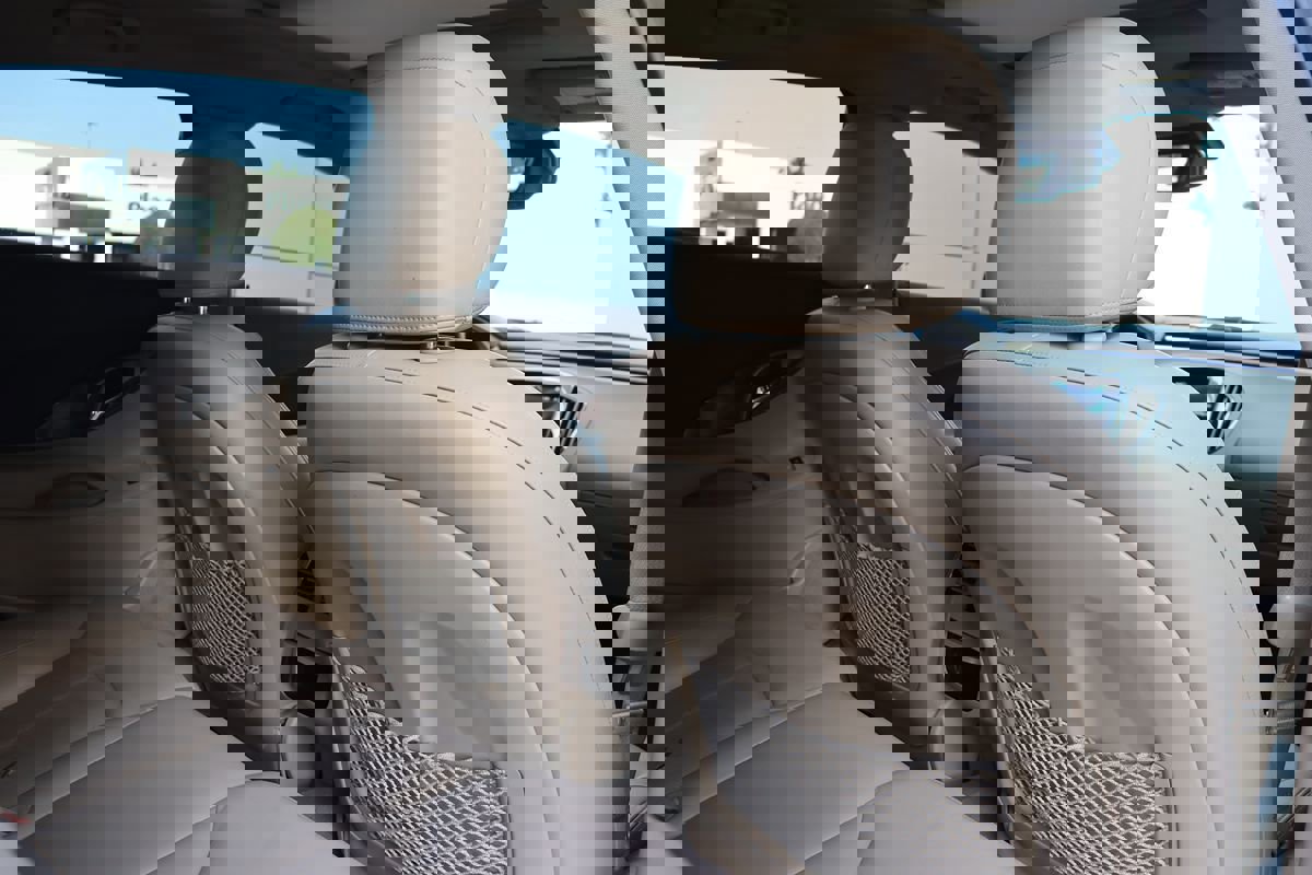 Used 2012 Buick LaCrosse Touring image 32