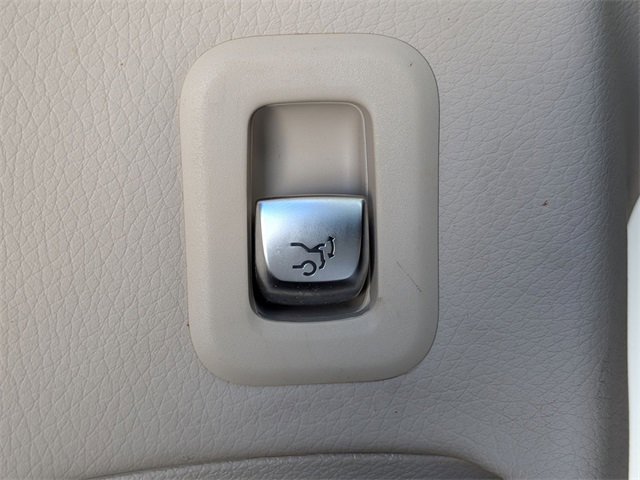 Used 2016 Mercedes-Benz GLC 300 image 24