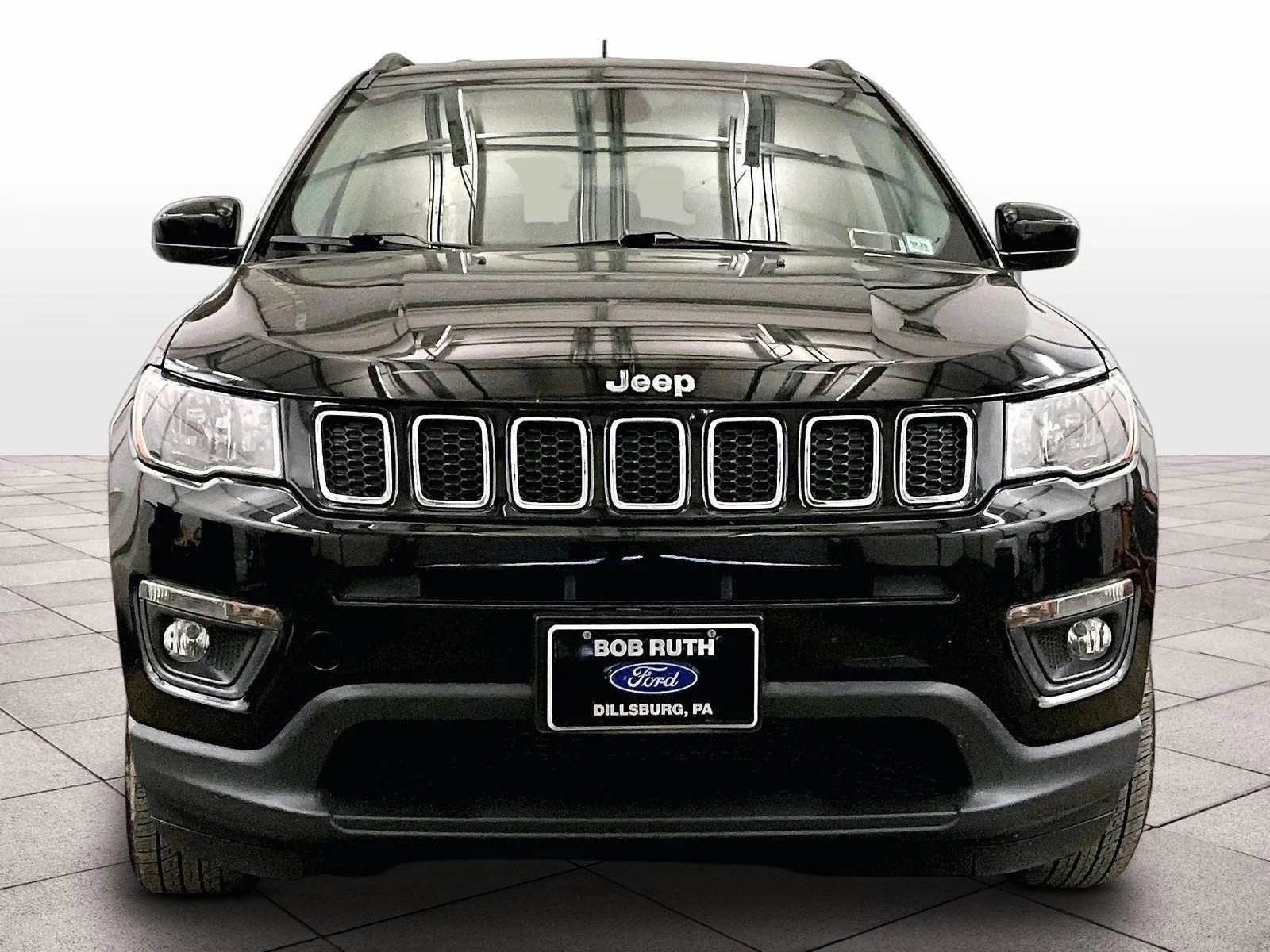 Used 2020 Jeep Compass Latitude image 3
