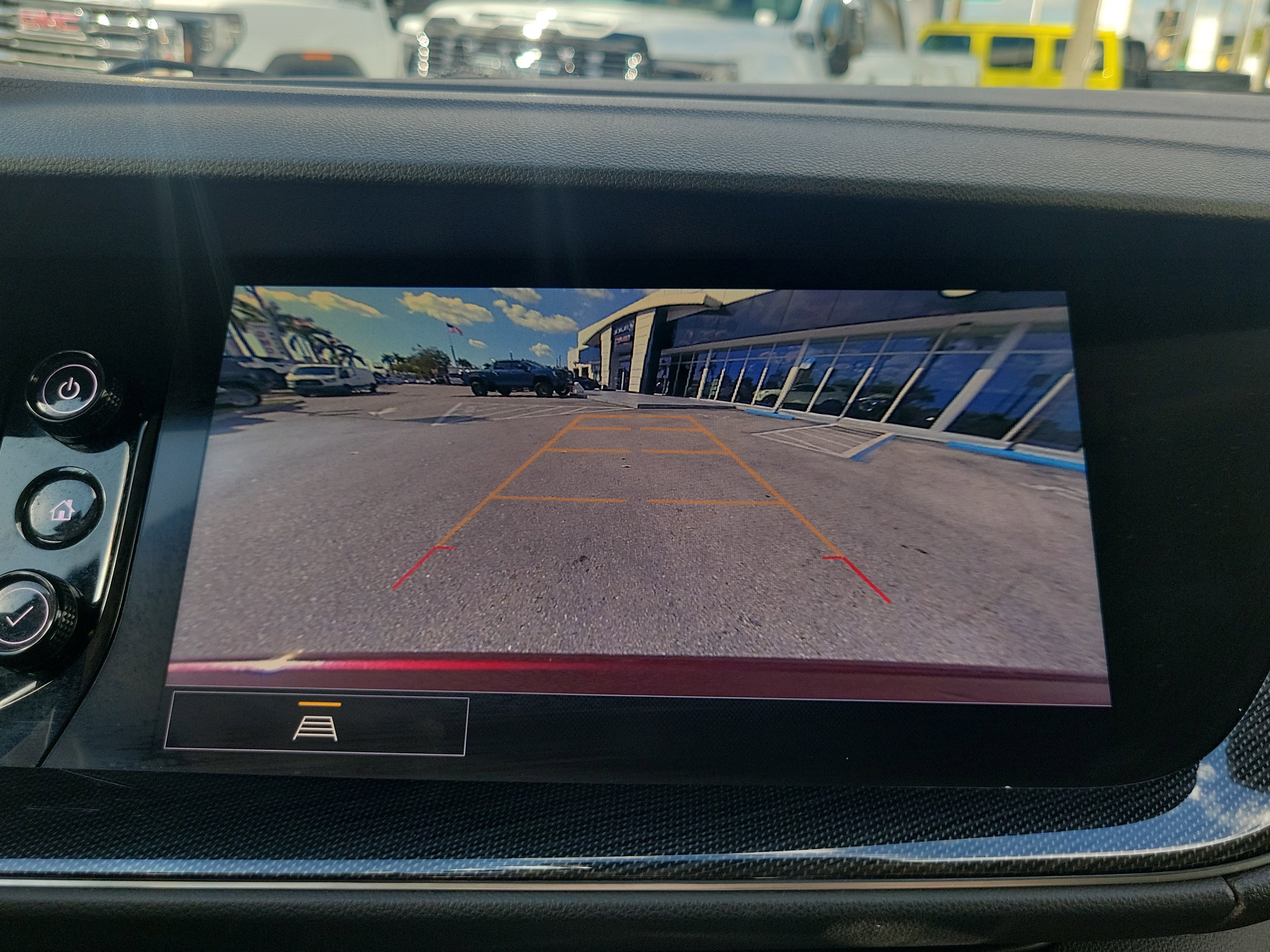 Used 2021 Buick Envision Preferred image 10