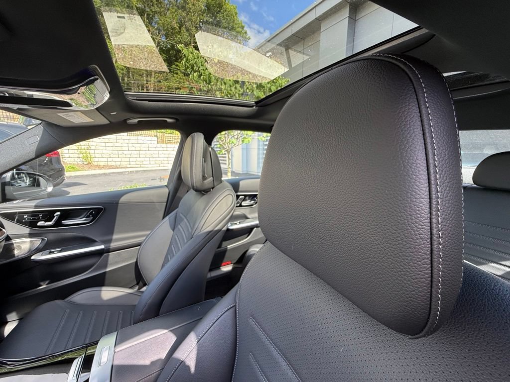 Used 2022 Mercedes-Benz C 300 4MATIC Sedan image 26