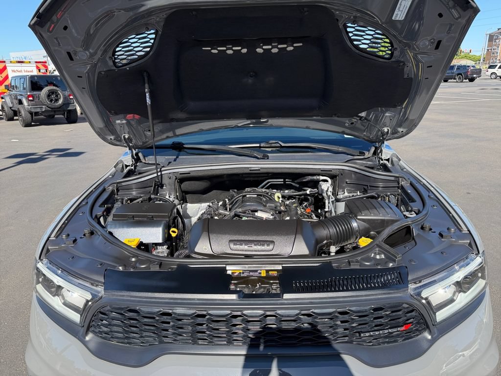 Used 2022 Dodge Durango R/T w/ Tow 'N Go Package AWD/4WD image 30